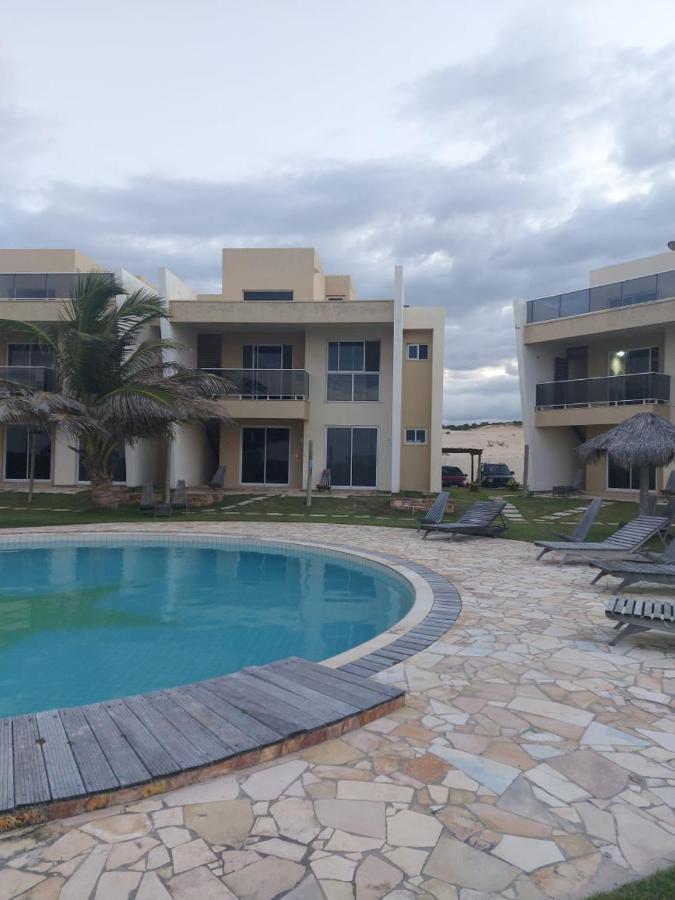 Vilas Na Praia Residence O Paraiso E Aqui Aracati Luaran gambar