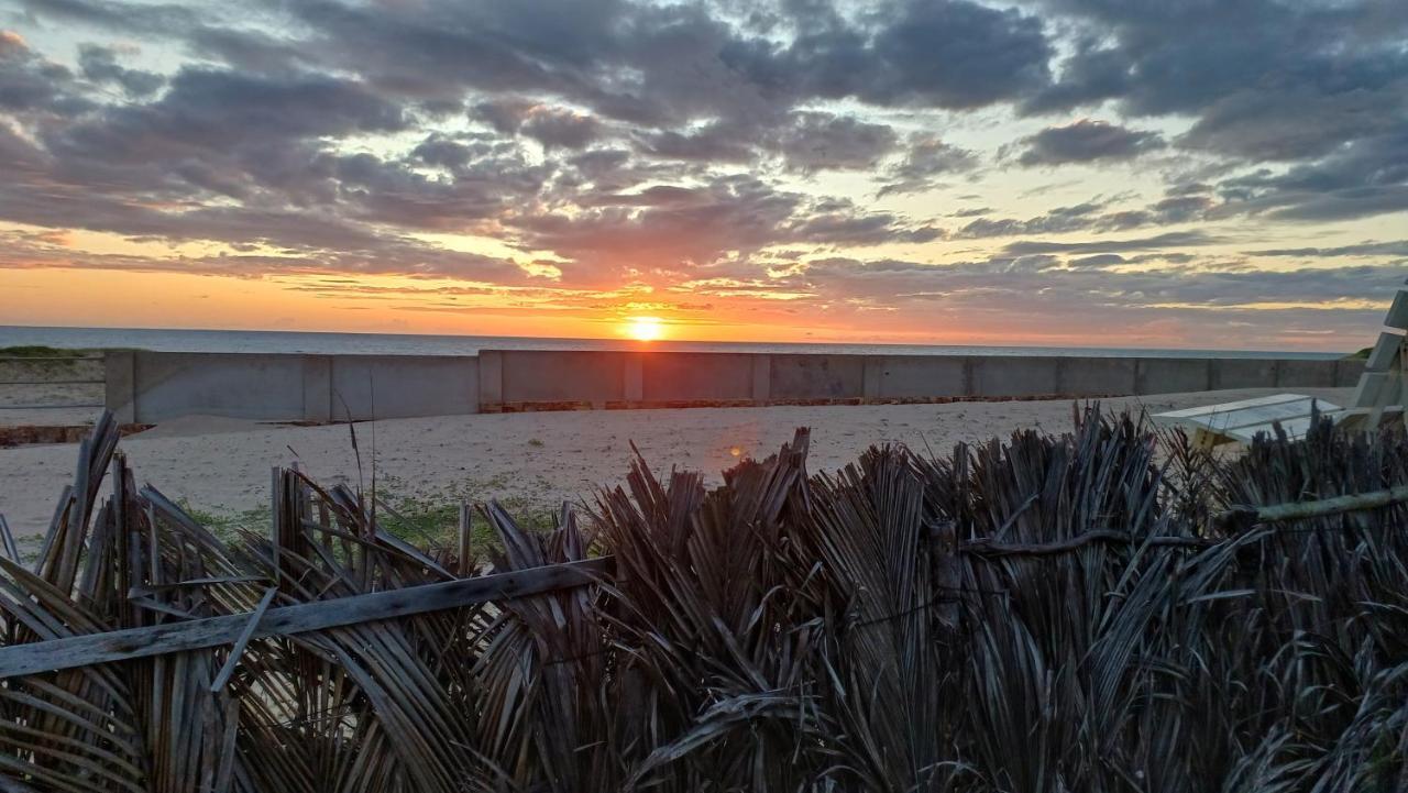 Vilas Na Praia Residence O Paraiso E Aqui Aracati Luaran gambar